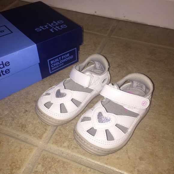 stride rite girls shoes